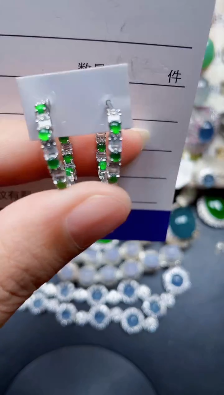 银S925镶嵌翡翠耳饰120