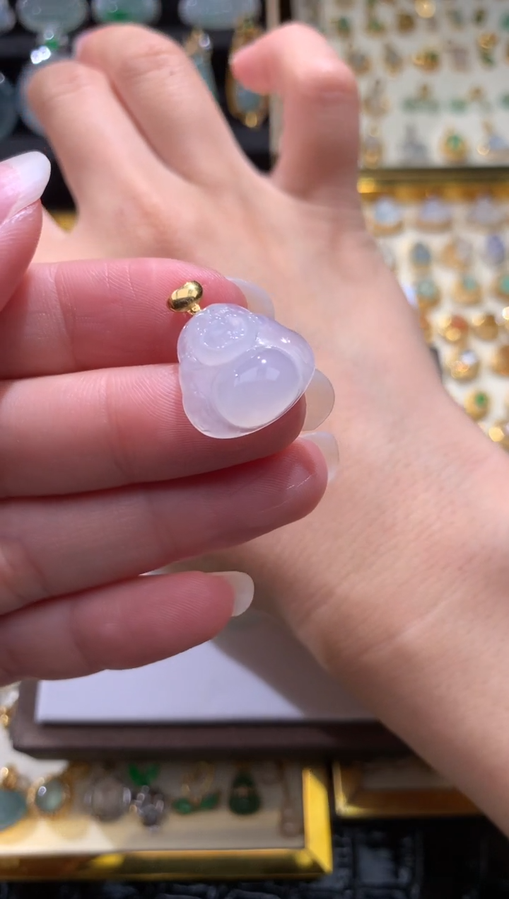 颈饰18K金镶嵌翡翠翡翠