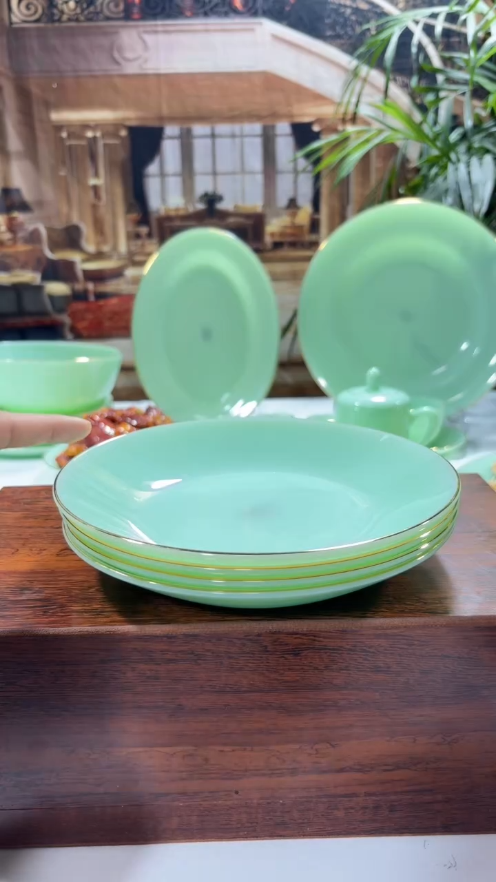 【闪购商品】.... 8英寸深盘4个  玉瓷【贝美】