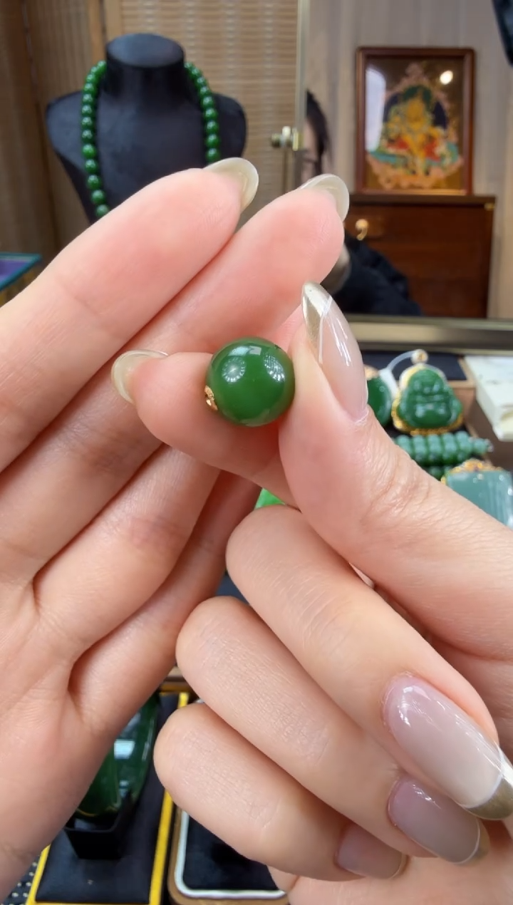 【闪购商品】和田玉（碧玉）吊坠(赠链)18K金镶嵌 