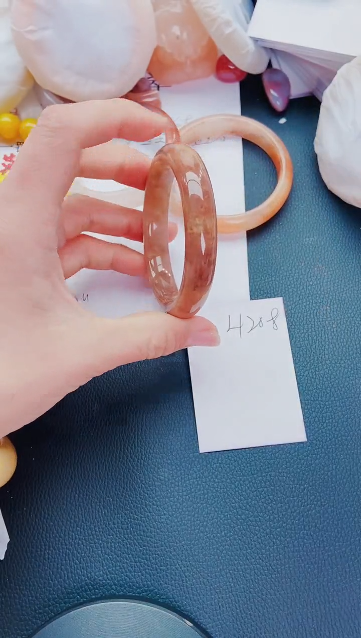 【闪购商品】石英质玉手镯未镶嵌H208-58-59