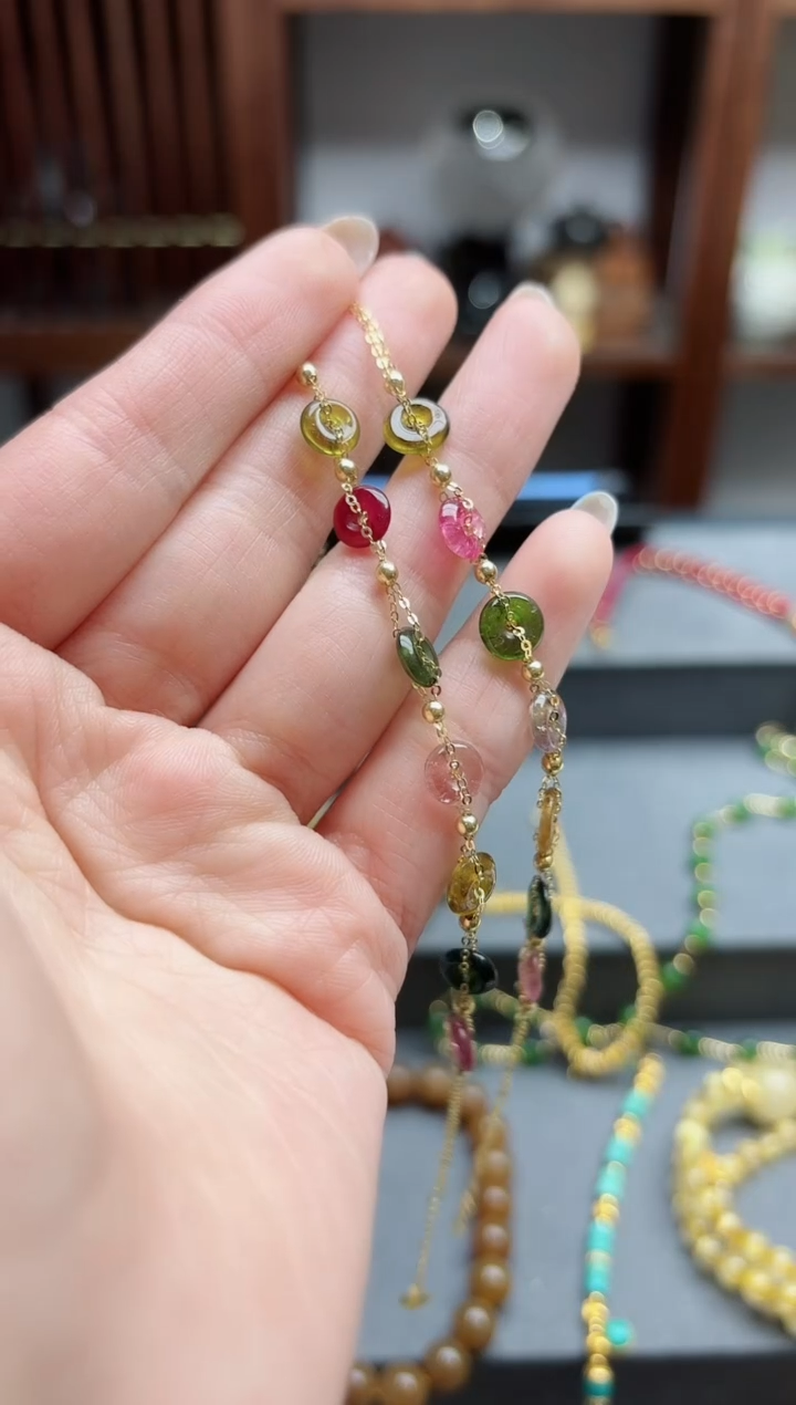 【闪购商品】碧玺手链18K金镶嵌碧玺手链 YX多样性发其一