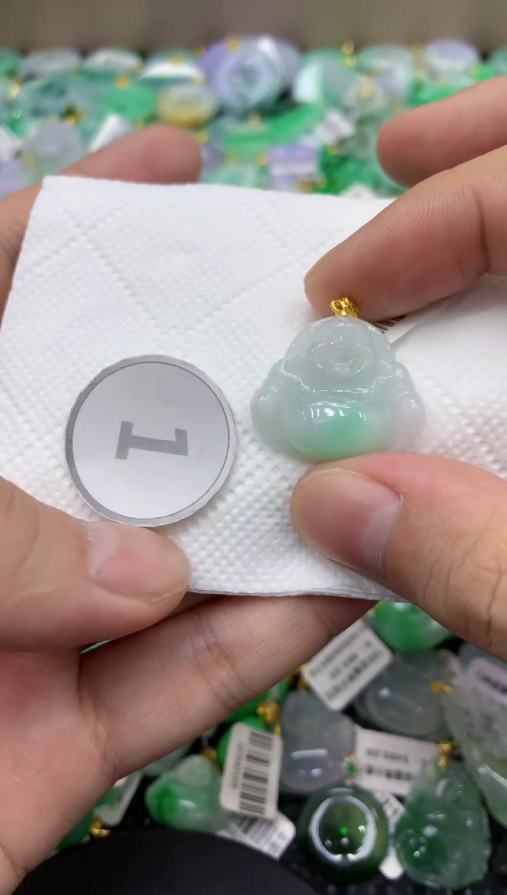 颈饰未镶嵌翡翠天然缅甸翡翠A货