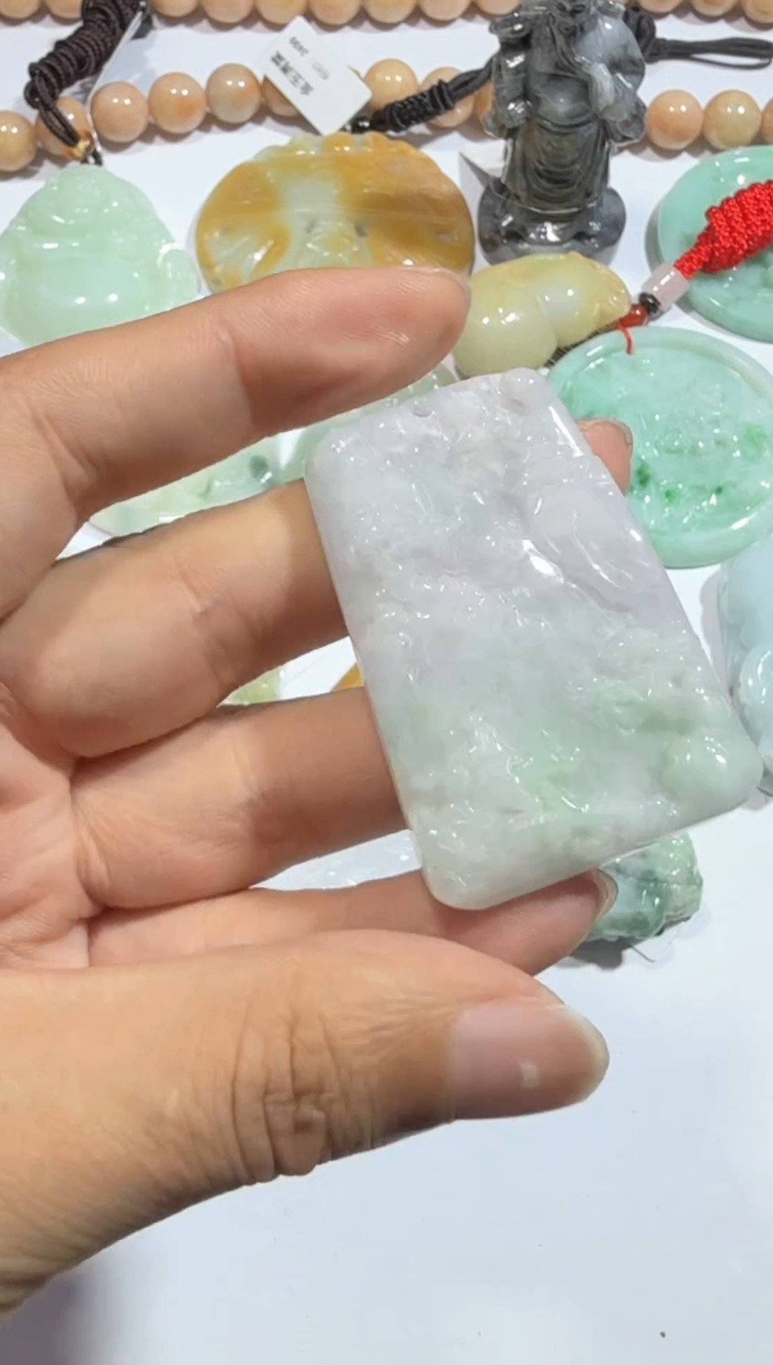 【闪购商品】翡翠颈饰未镶嵌00015409