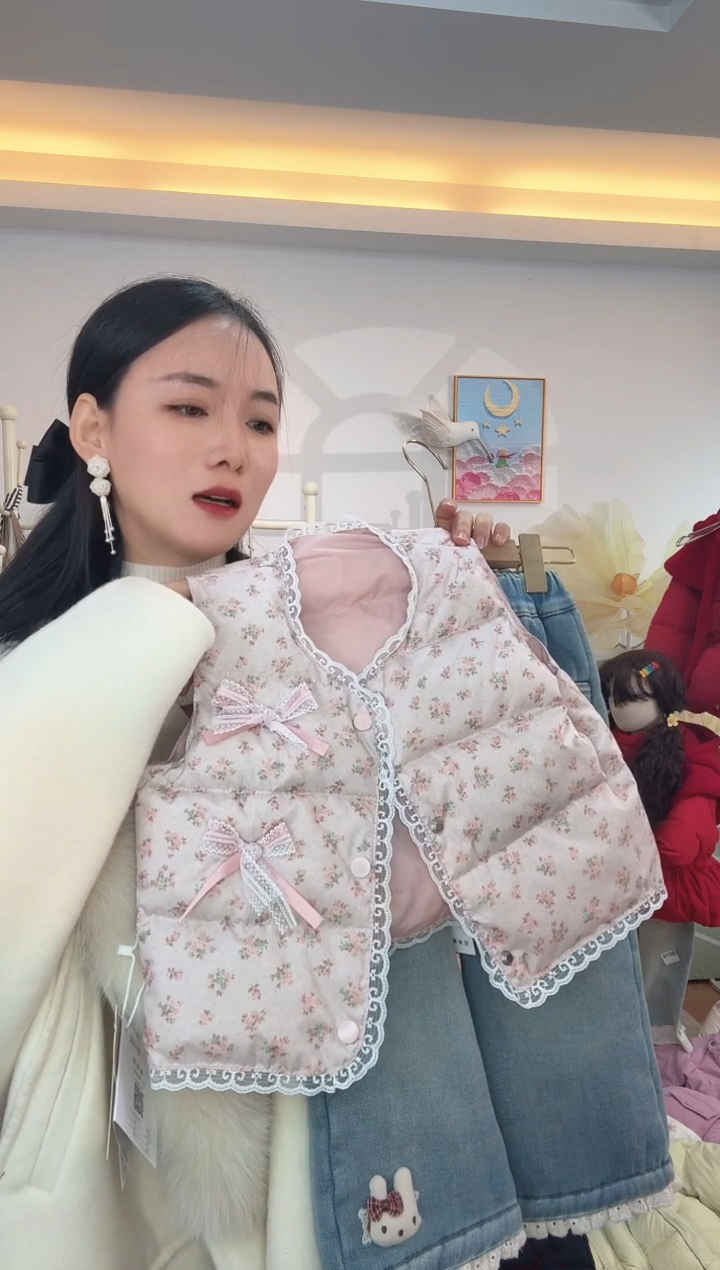 双面穿马甲羽绒----100