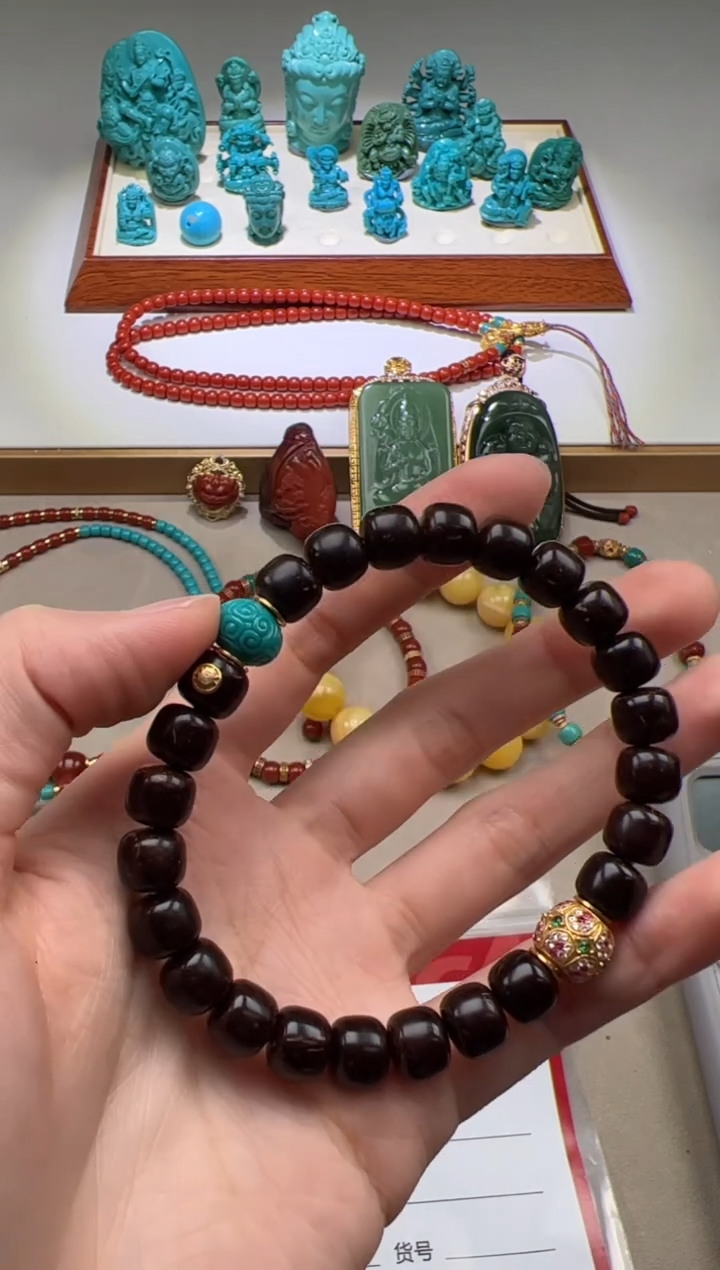 【闪购商品】椰蒂手串18K金镶嵌手串手串