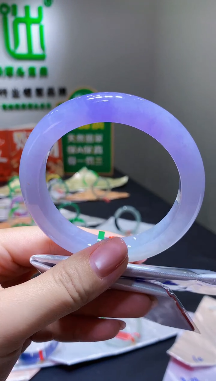 未镶嵌手镯翡翠c60天然A货缅甸翡翠总价18万定金2万