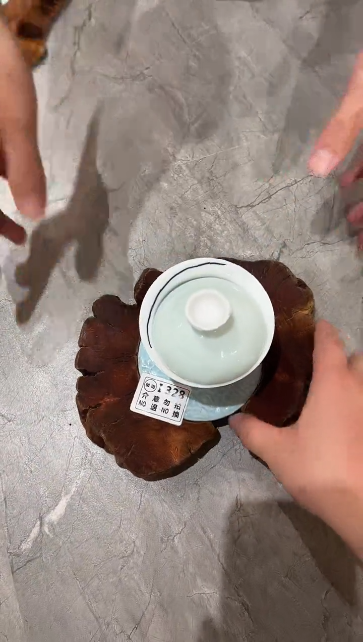 微瑕商品，库存1单，介意勿拍-木