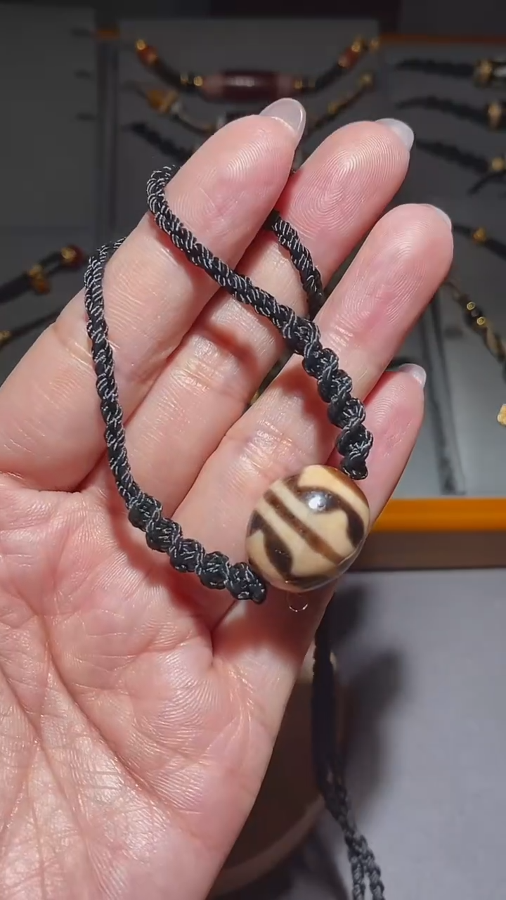 【闪购商品】玛瑙/玉髓颈饰未镶嵌Y62398达洛双牙牙锁骨链