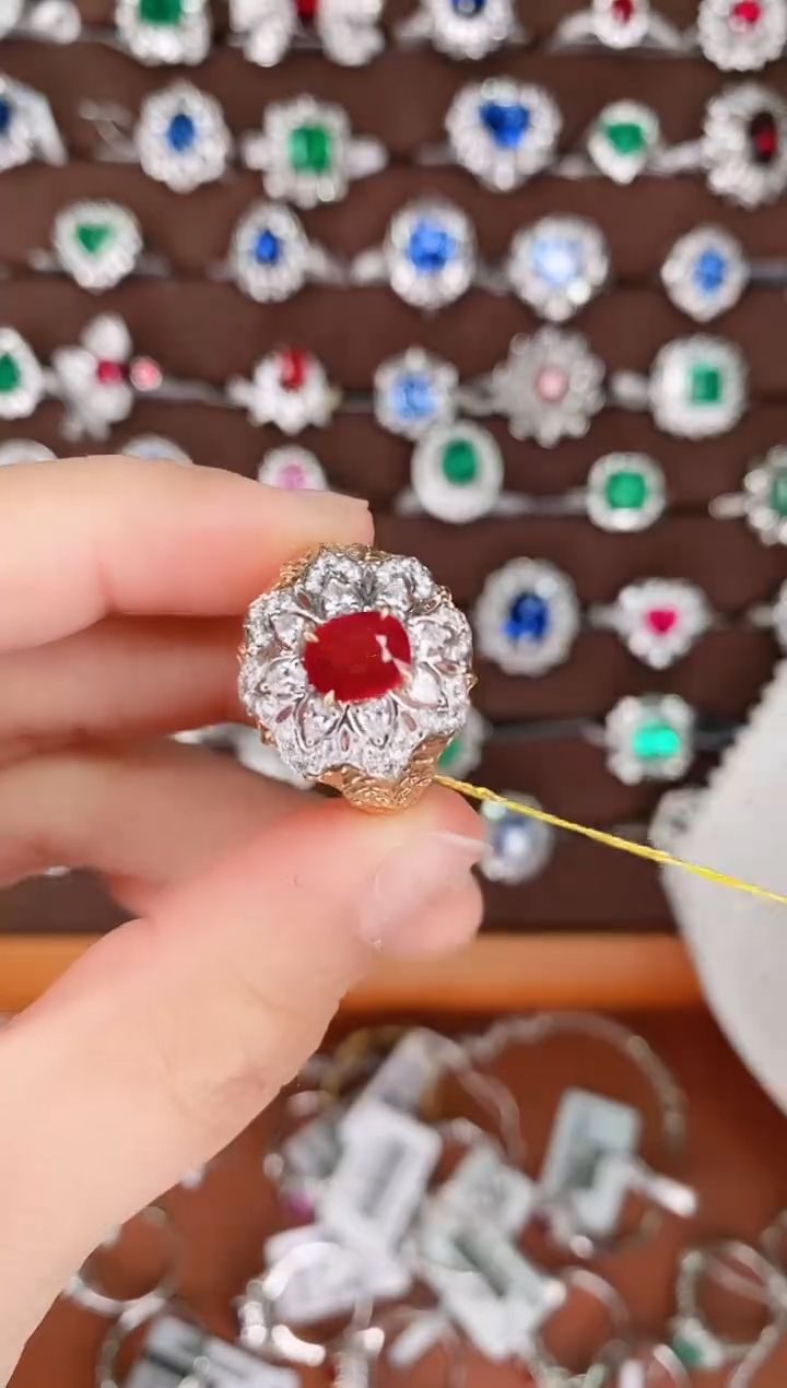 【闪购商品】红宝石18K金戒指18K金镶嵌1.07克拉