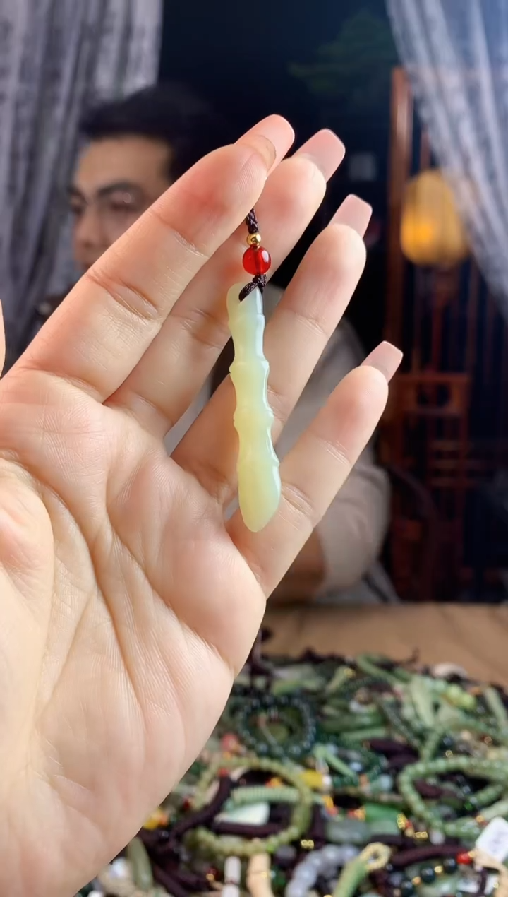 【闪购商品】和田玉挂件未镶嵌多样性发货拍一发一