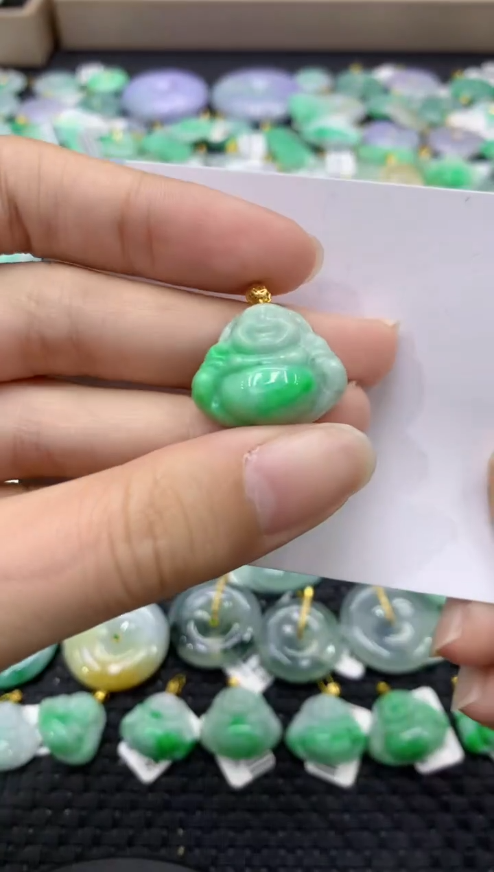 颈饰未镶嵌翡翠天然缅甸翡翠A货