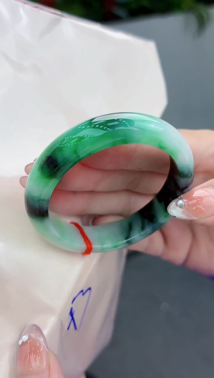 【闪购商品】翡翠手镯未镶嵌翡翠手镯