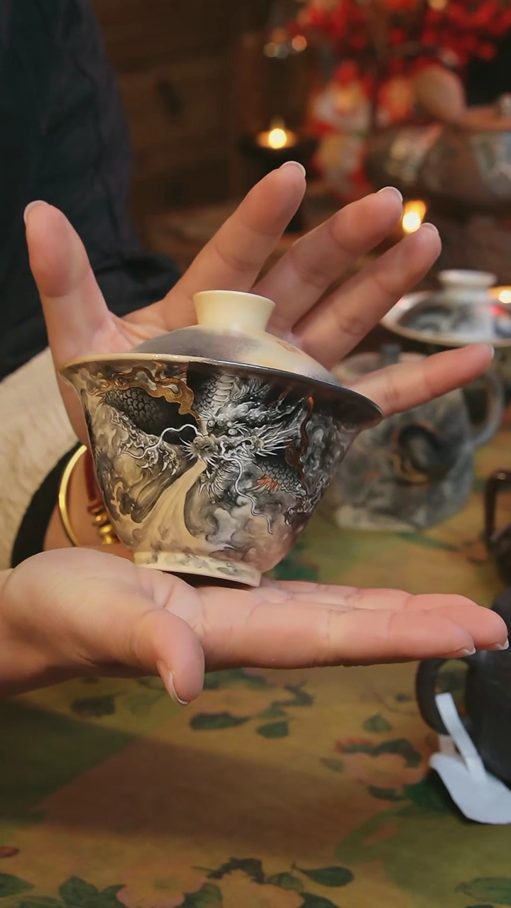 【闪购商品】瓷片盖碗--------------