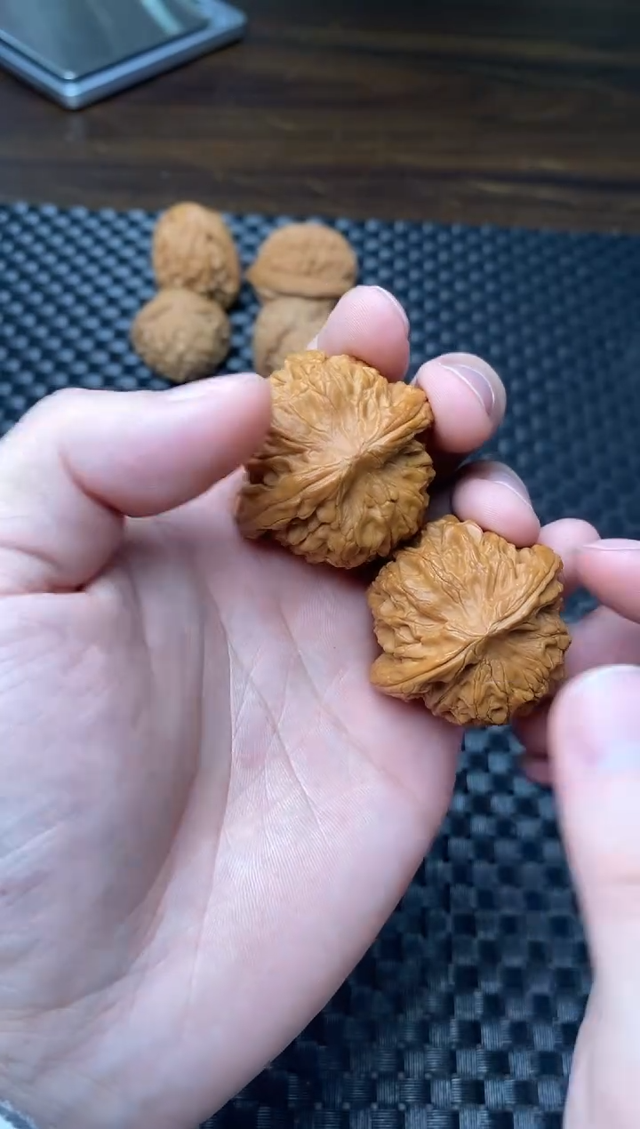 把件文玩核桃全品核王40尺