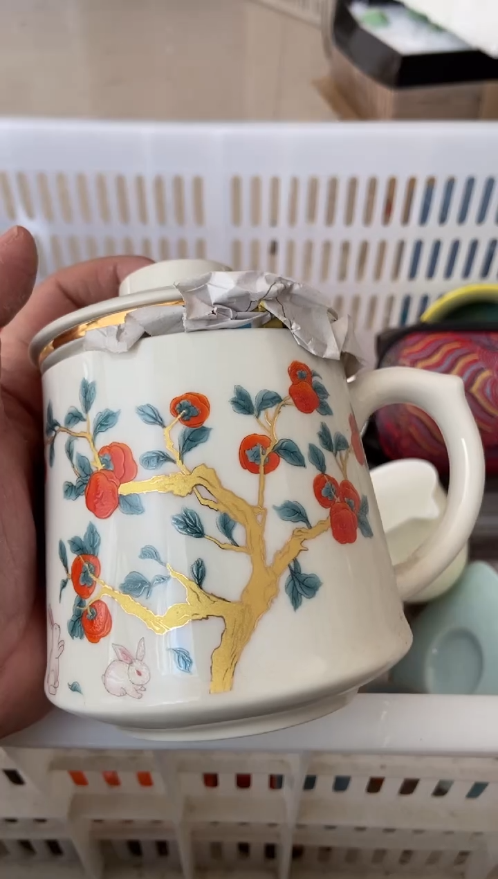 杯无运费险有瑕疵的摄影的产品有使用过的痕迹有点脏介意勿拍