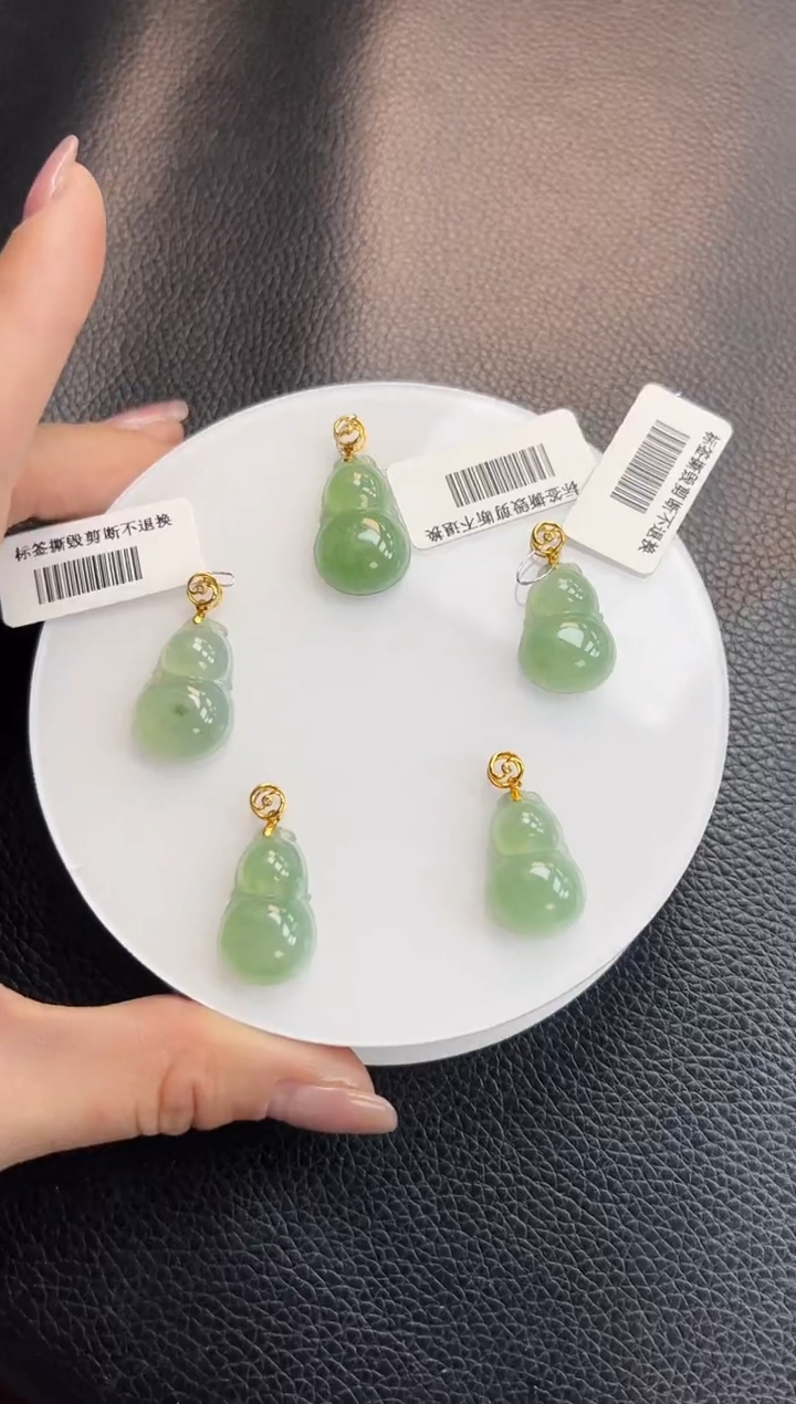 【闪购商品】翡翠颈饰18K金镶嵌YM1112-2葫芦多样性发一
