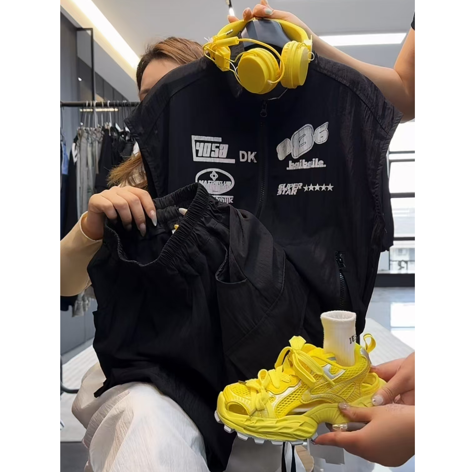 吾2025【Y】5月17日 儿童时尚黑色薄款短袖套装4035-