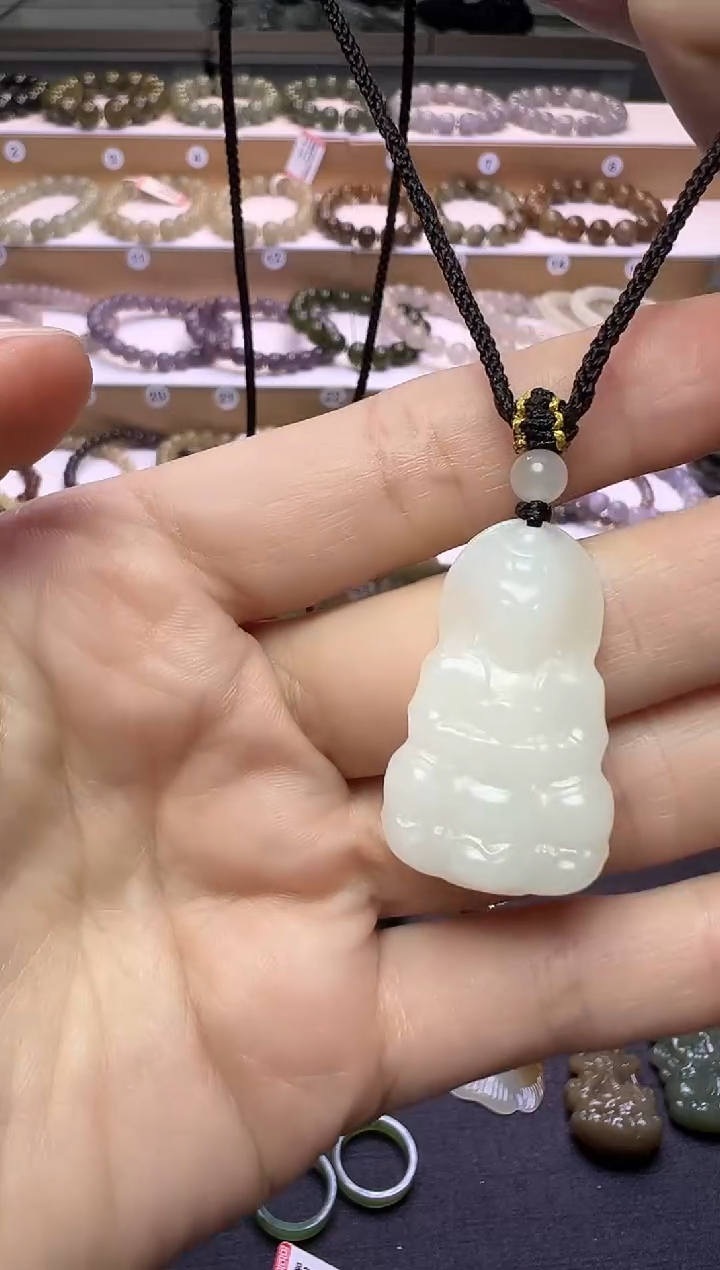 颈饰未镶嵌和田玉177号链接
