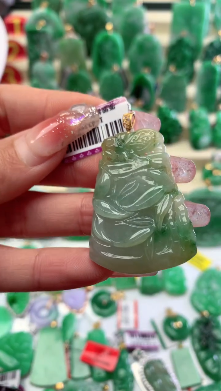 【闪购商品】翡翠颈饰18K金镶嵌挂件