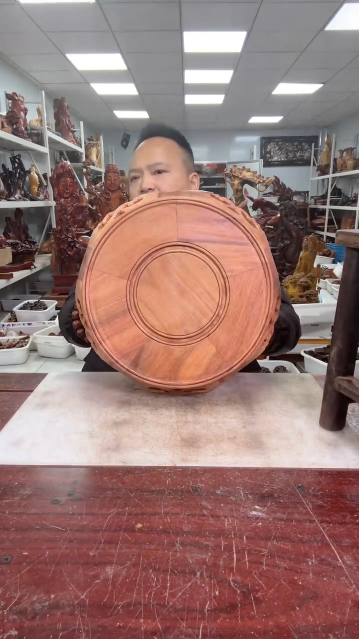 【闪购商品】花梨木类木雕工艺品88888888