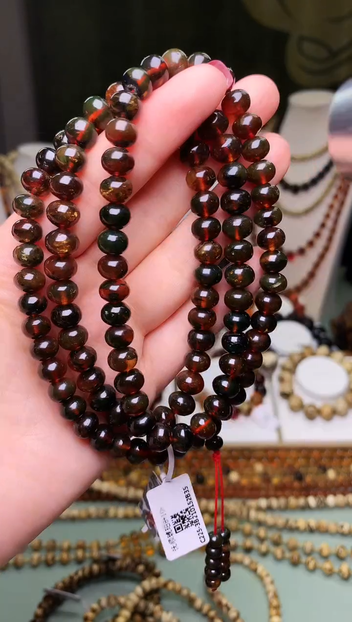 【闪购商品】琥珀裸石未镶嵌抚顺琥珀