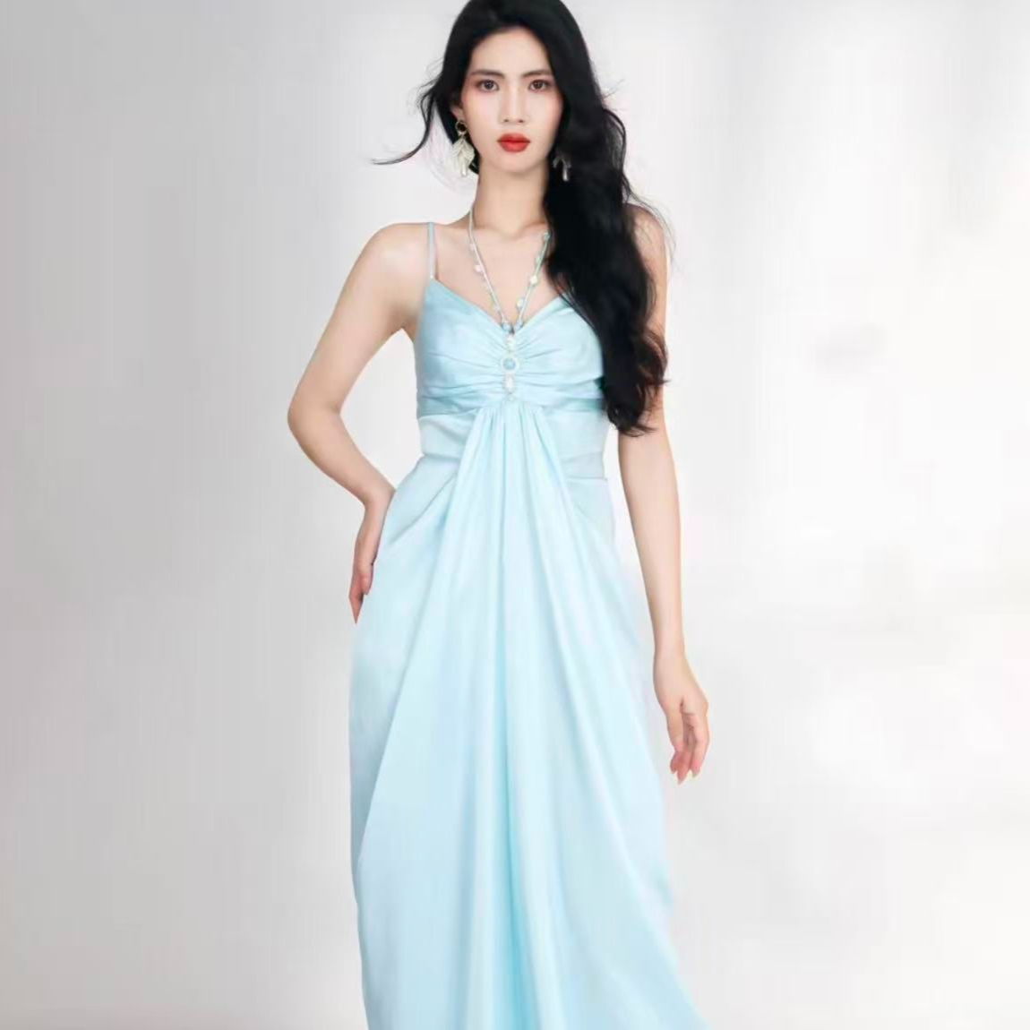 无袖女装设计感解构感冰川蓝连衣裙长裙娃娃领吊带裙