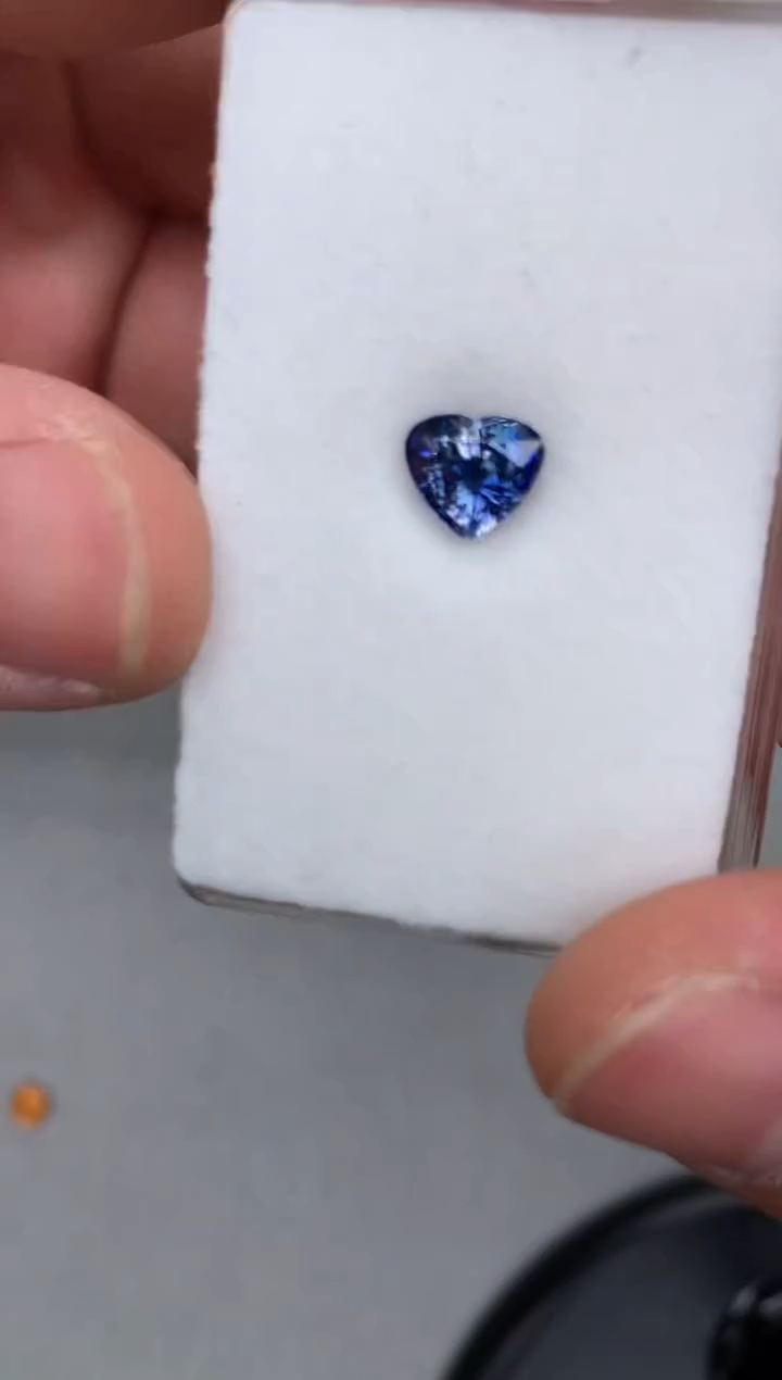 【闪购商品】蓝宝石裸石未镶嵌8-27 蓝宝裸石