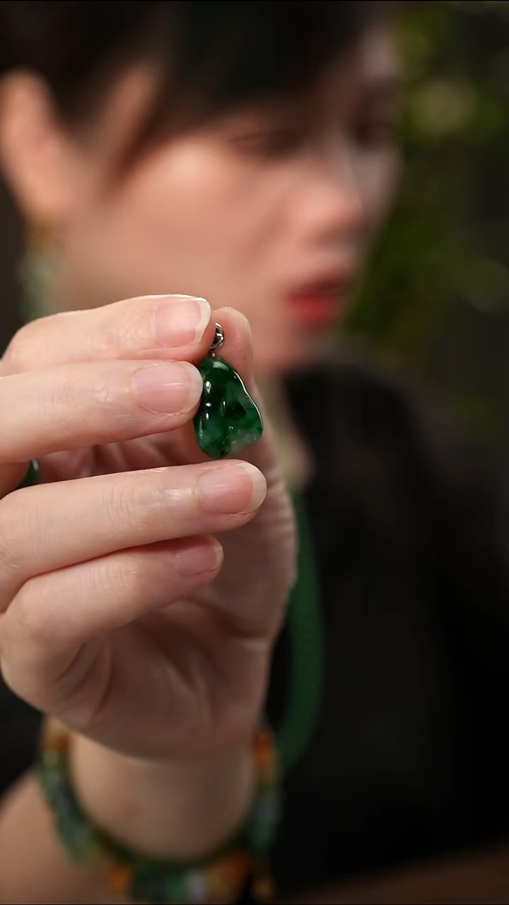 吊坠(不含链)18K金镶嵌翡翠翡翠吊坠