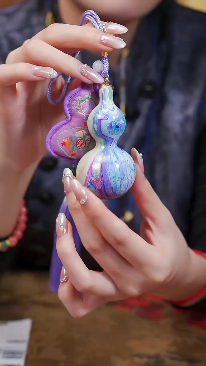 300漆艺工艺小葫芦29.9