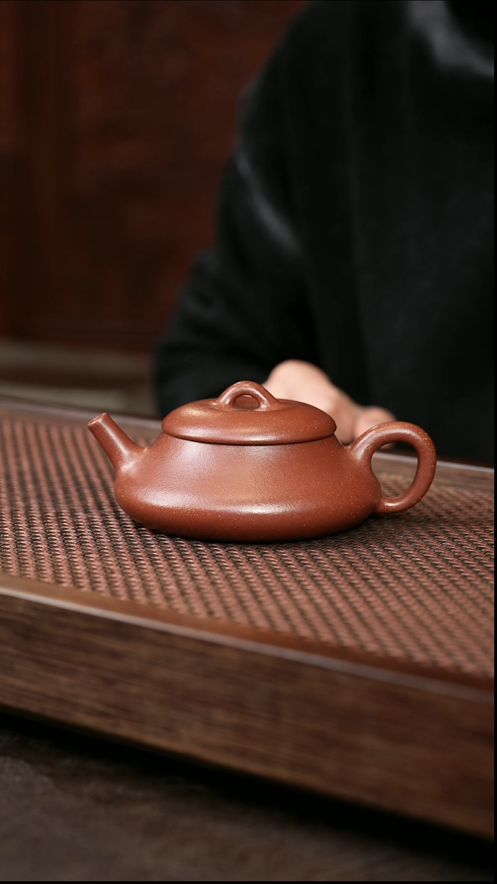 茶壶紫砂红降坡剑瓢