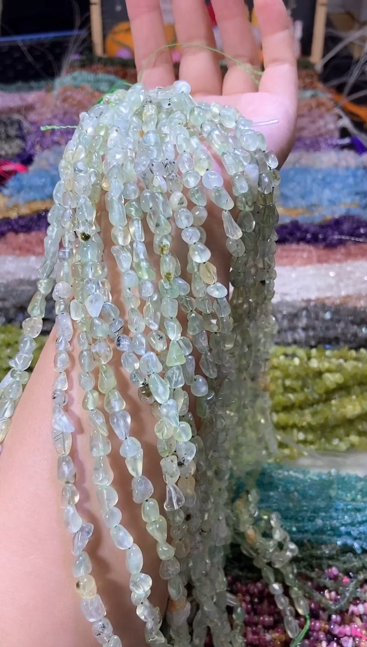 水晶珠宝半成品未镶嵌随葡萄
