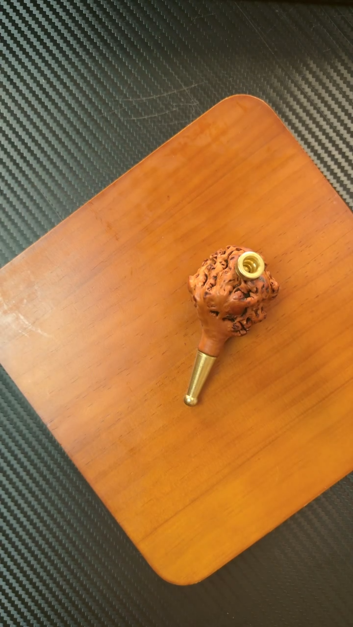 黑果木烟斗15浮力