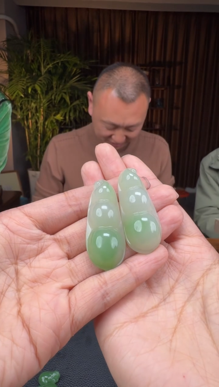 【闪购商品】和田玉20未镶嵌3.7洪飞多样性拍一发一