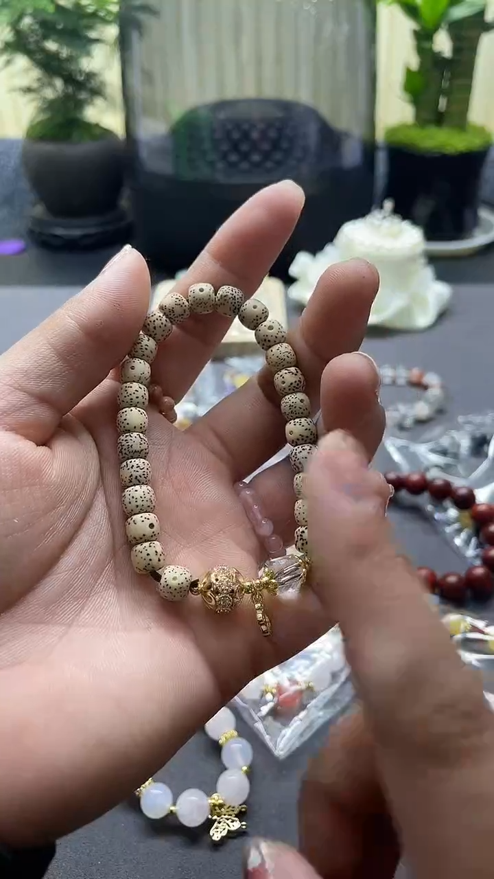 【闪购商品】水晶手链合金浮力B045