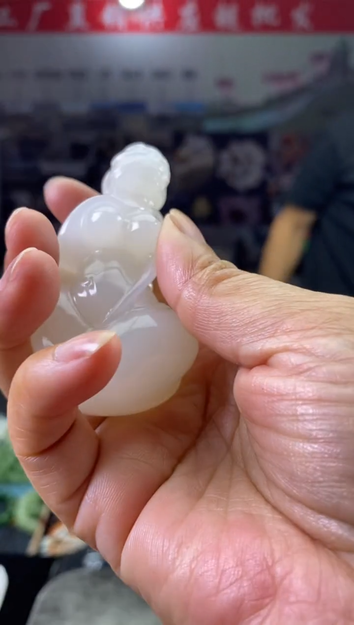 天然玉石未镶嵌颈饰