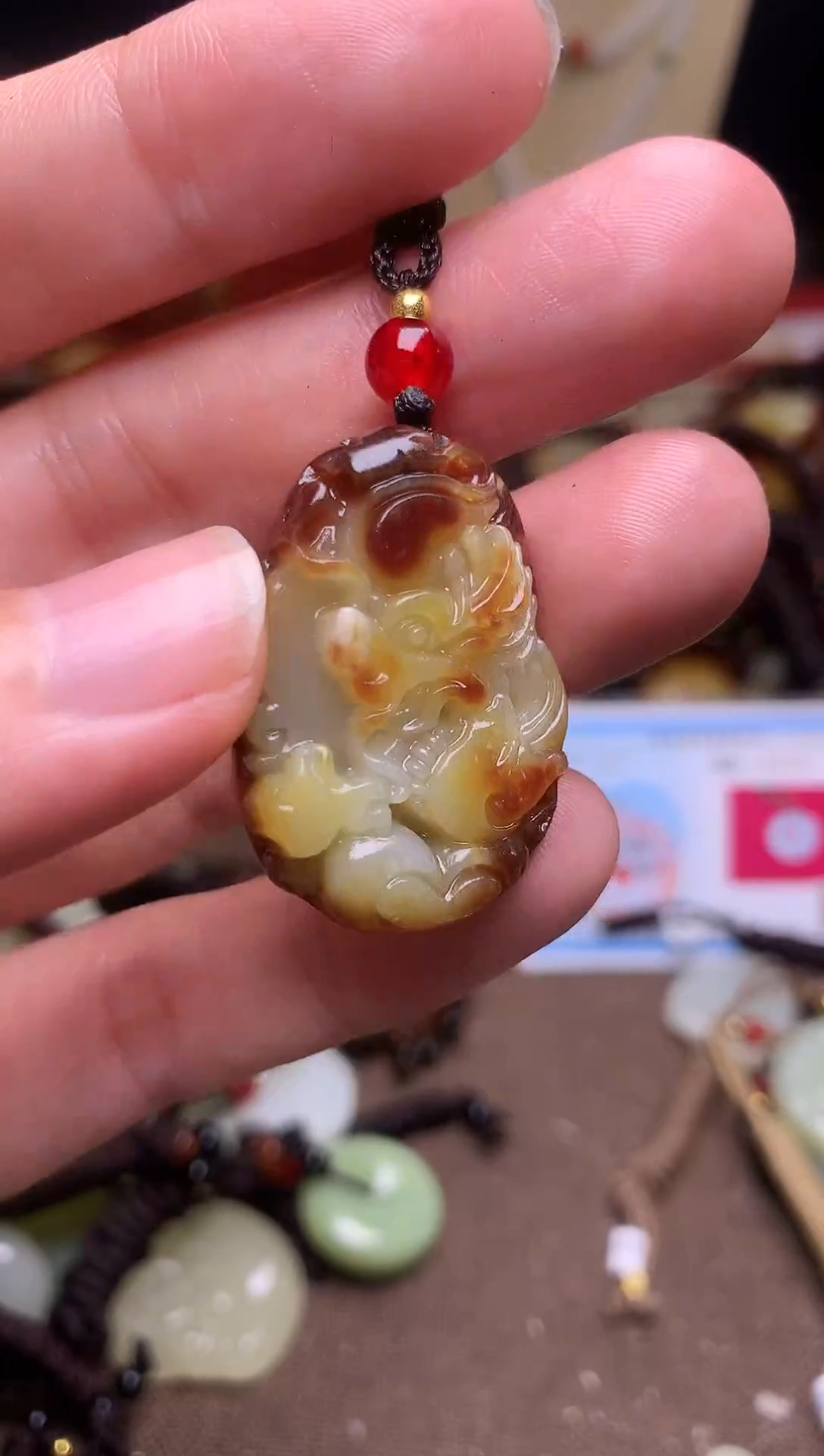 颈饰未镶嵌和田玉新疆料青海料清水和田玉吊坠