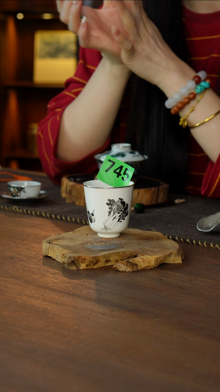 包银白菜杯...745
