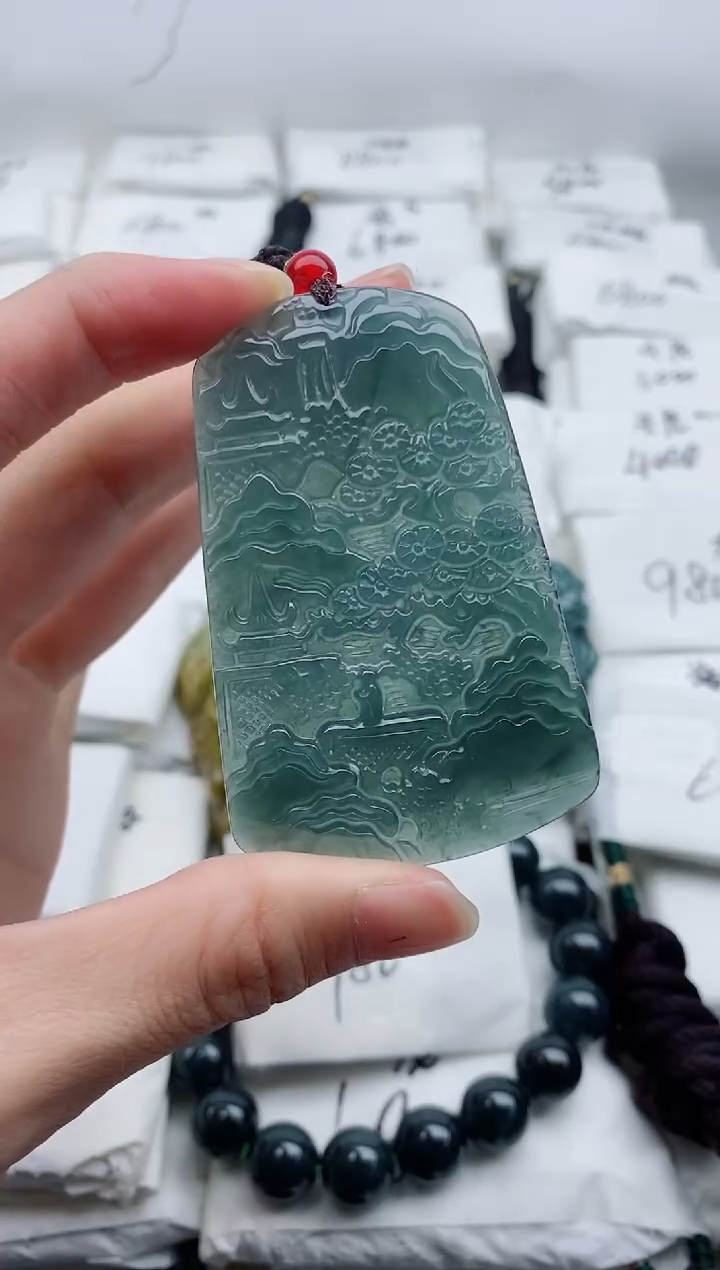 颈饰未镶嵌翡翠8