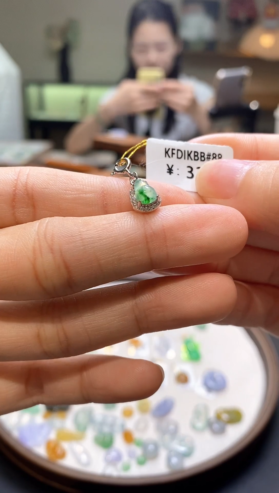 翡翠银S925镶嵌颈饰葫芦