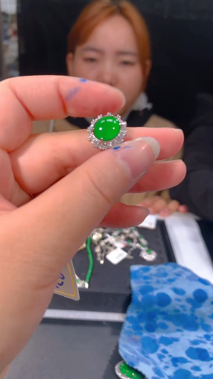 【闪购商品】定制翡翠未镶嵌65多样性发货（发其一）