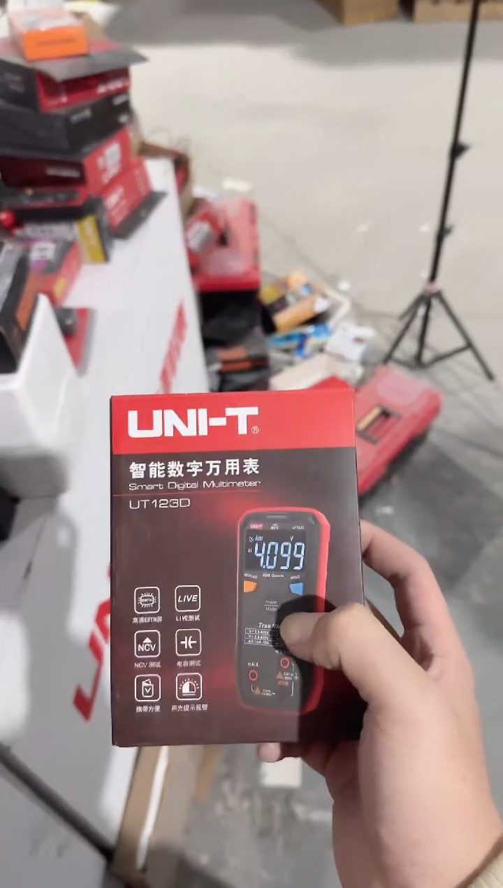 优利德UT123D智能家用数字万用表
