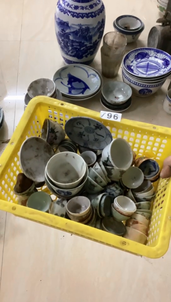 【闪购商品】一堆~~有瑕疵的瓷器一单哦~~