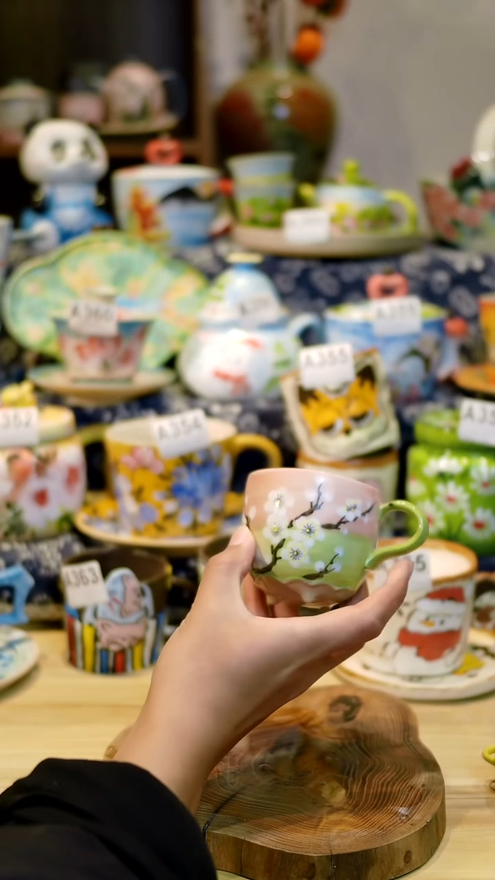 瓷片设计师款手绘釉下五彩陶瓷 画片随机