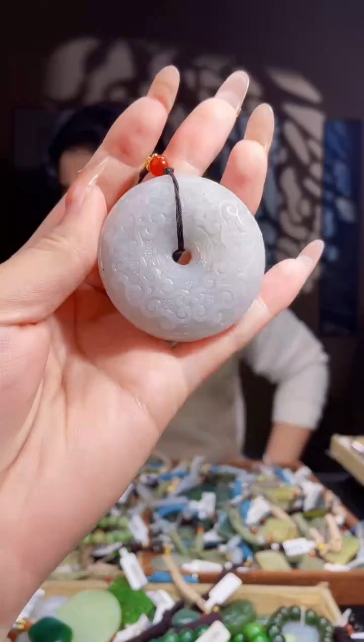 【闪购商品】和田玉颈饰未镶嵌拍一发一