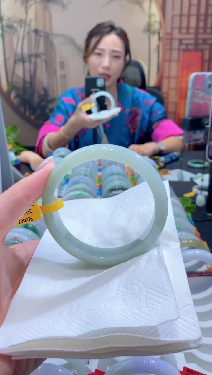 未镶嵌手镯翡翠000070485