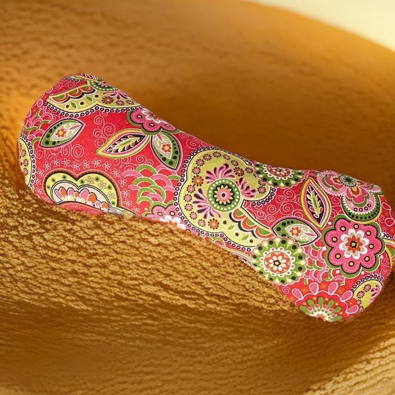 艾草枕头--红色黄色蓝色