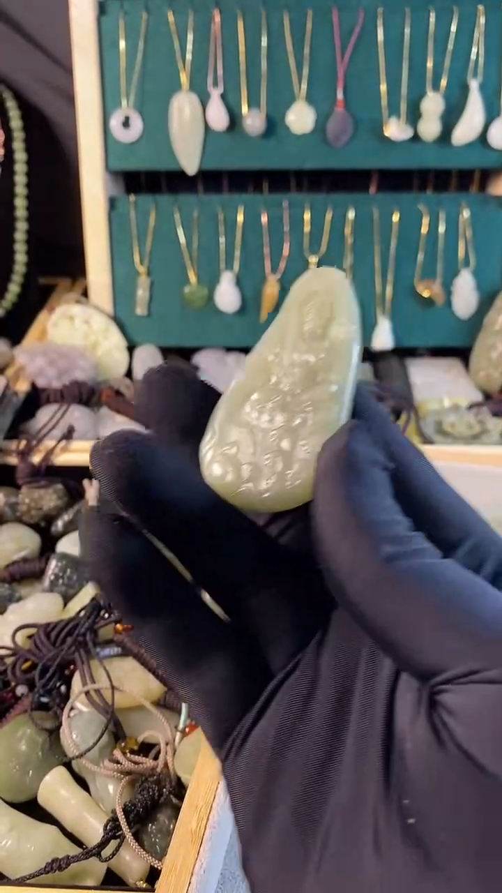 吊坠(赠链)未镶嵌和田玉7