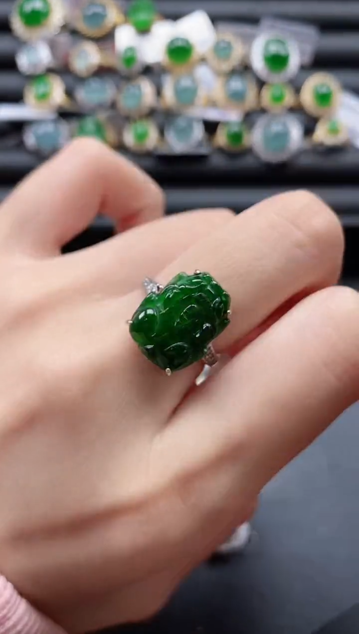 【闪购商品】翡翠戒指银S925镶嵌51151
