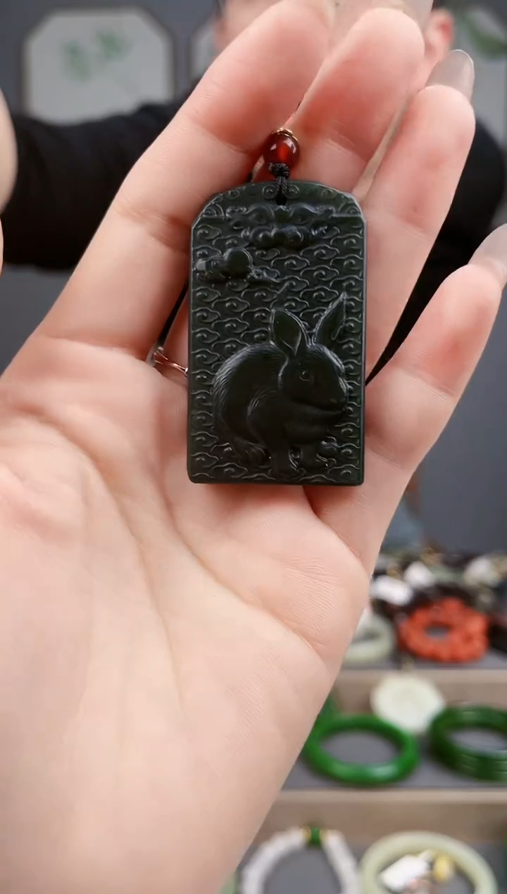 【闪购商品】和田玉颈饰未镶嵌AA多样性发货 拍一发一